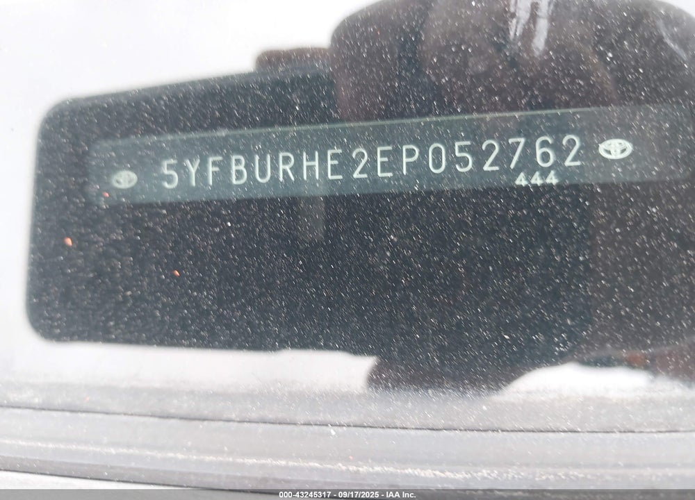 2014 TOYOTA COROLLA LE VIN: 5YFBURHE2EP052762