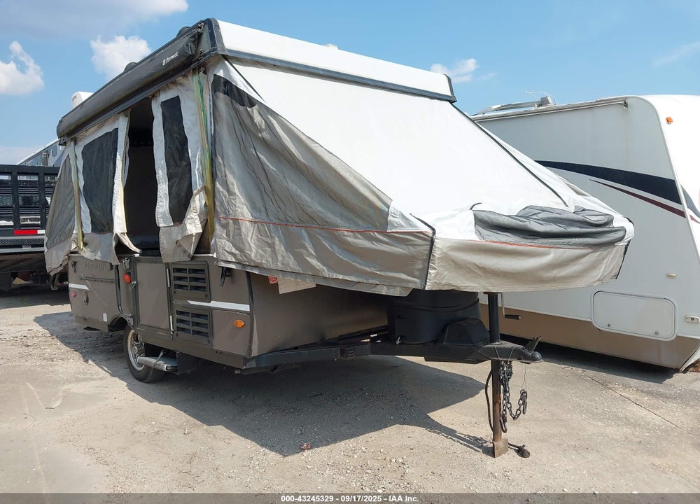 2019 FOREST RIVER FLAGSTAFF 205 VIN: 4X4CFS413KD181997