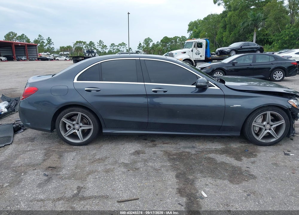 2016 MERCEDES-BENZ C CLASS VIN: WDDWF4JB1GR147696