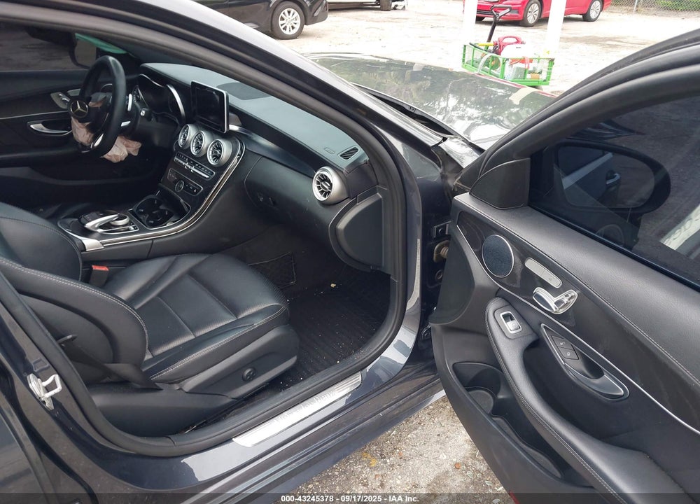2016 MERCEDES-BENZ C CLASS VIN: WDDWF4JB1GR147696
