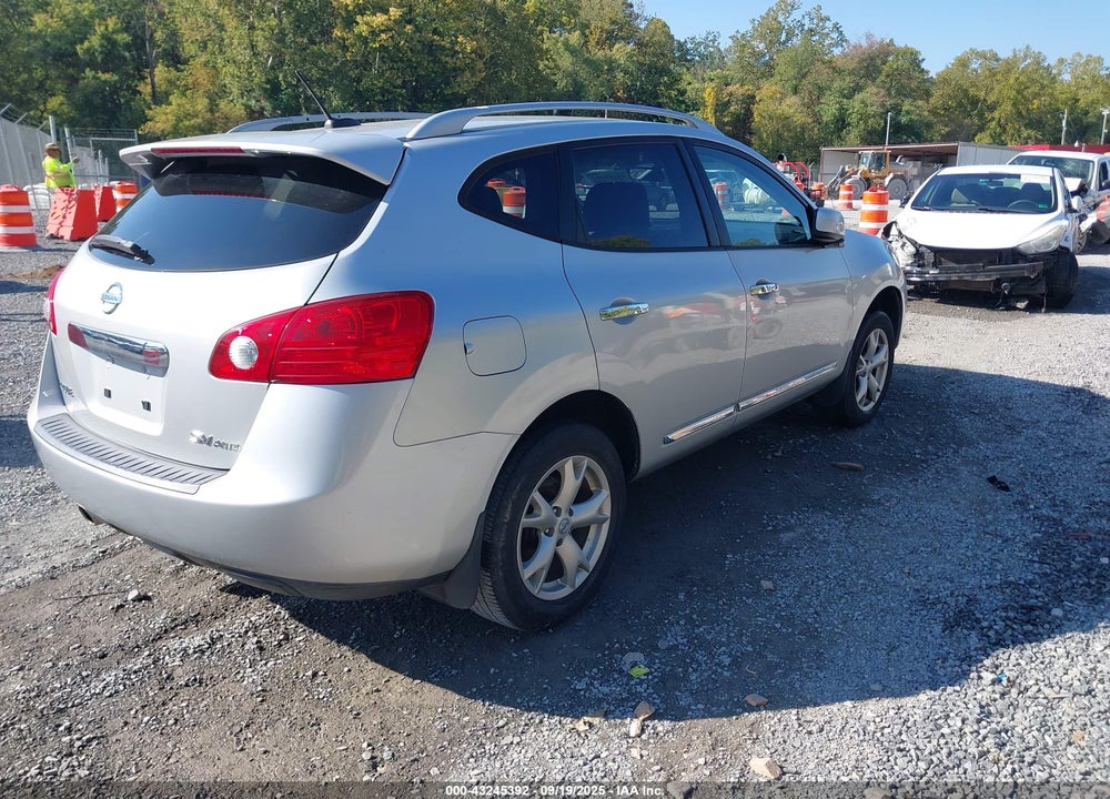 2011 NISSAN ROGUE VIN: JN8AS5MVXBW668829