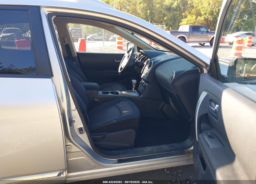 2011 NISSAN ROGUE VIN: JN8AS5MVXBW668829