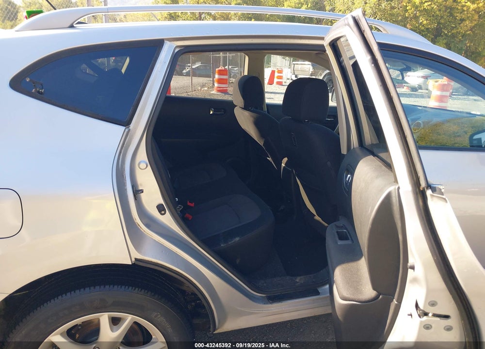 2011 NISSAN ROGUE VIN: JN8AS5MVXBW668829