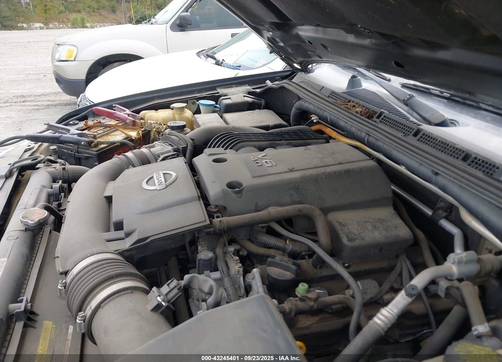 2013 NISSAN FRONTIER VIN: 1N6AD0CU6DN717449