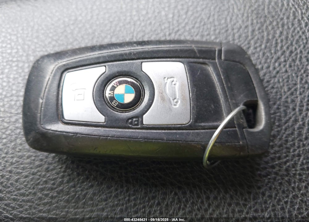 2015 BMW 3 SERIES VIN: WBA3B5C56FF959806