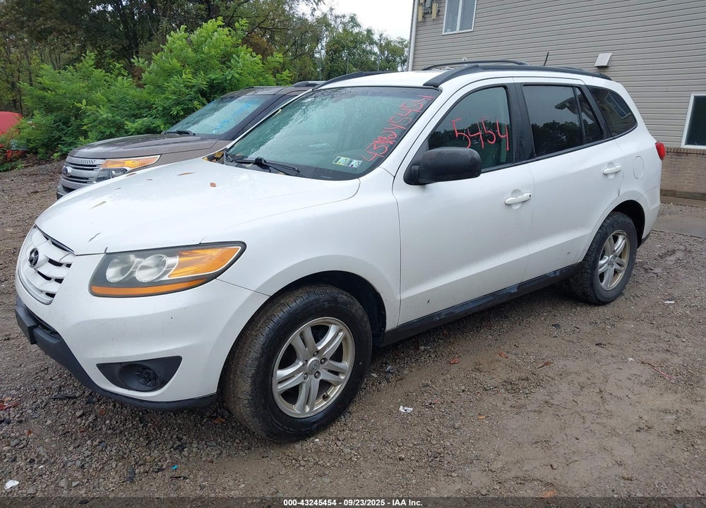 2011 HYUNDAI SANTA FE VIN: 5XYZGDAB3BG016863