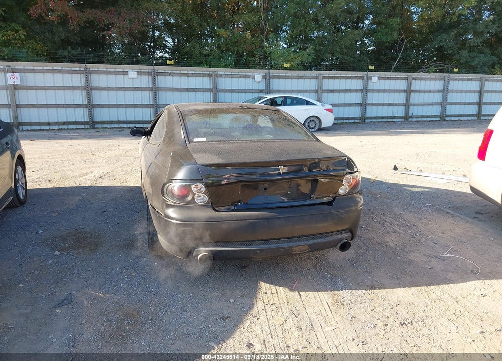 2004 PONTIAC GTO VIN: 6G2VX12G14L238260