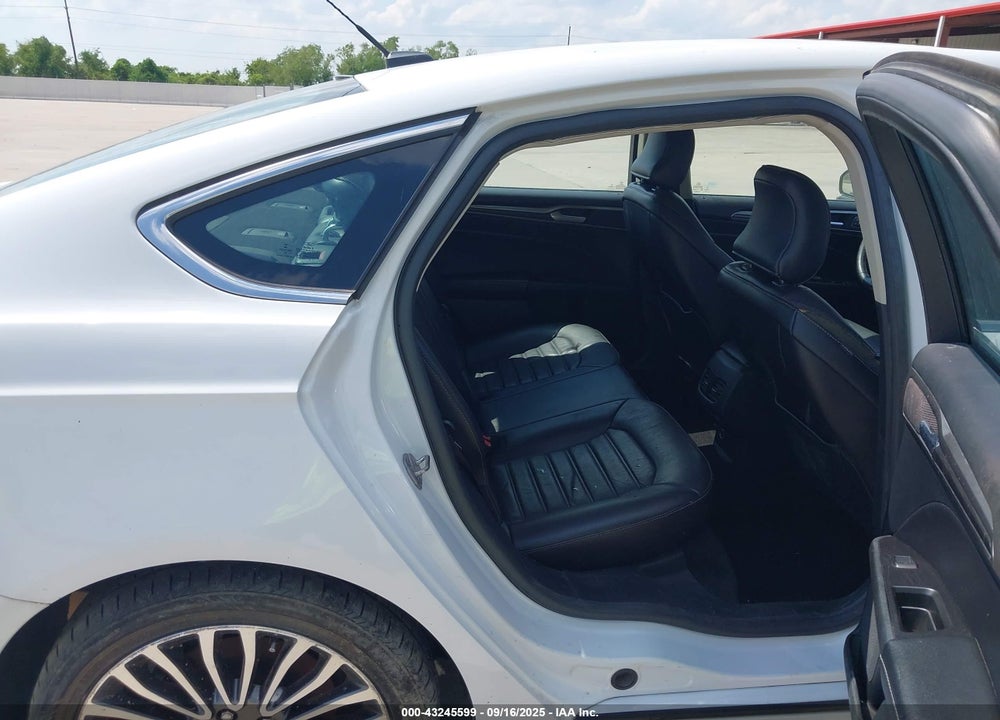 2017 FORD FUSION SE VIN: 3FA6P0HD9HR221627