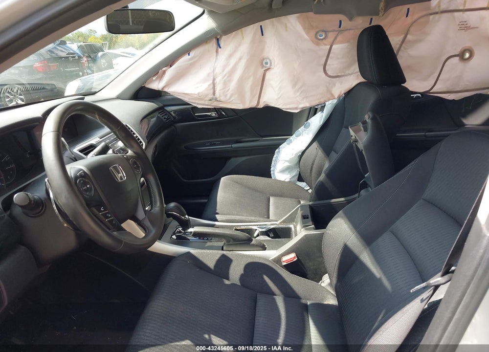 2013 HONDA ACCORD VIN: 1HGCR2F52DA193254