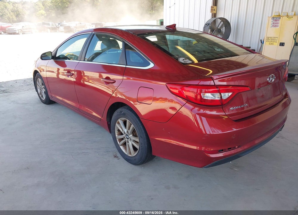 2015 HYUNDAI SONATA VIN: 5NPE24AF6FH153830