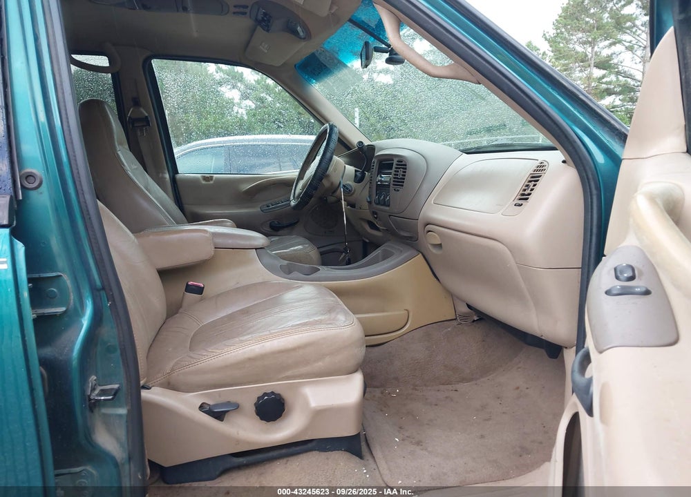1998 FORD EXPEDITION EDDIE BAUER/XLT VIN: 1FMPU18LXWLC36889
