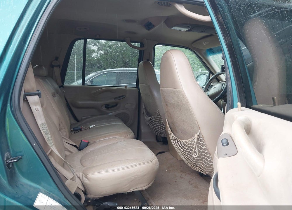 1998 FORD EXPEDITION EDDIE BAUER/XLT VIN: 1FMPU18LXWLC36889