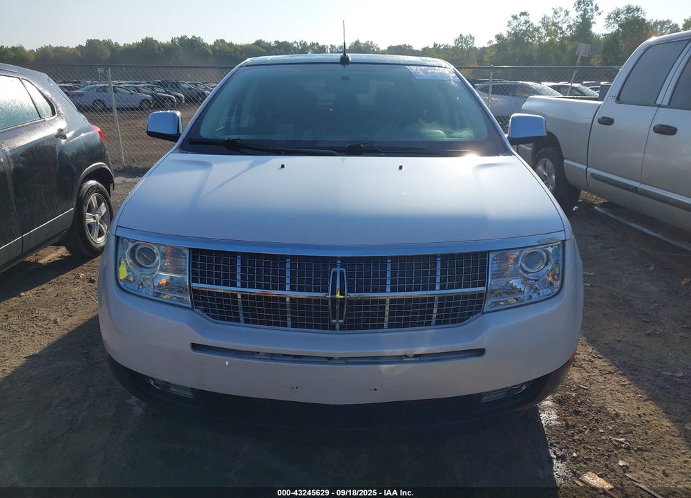 2010 LINCOLN MKX VIN: 2LMDJ6JC8ABJ27220
