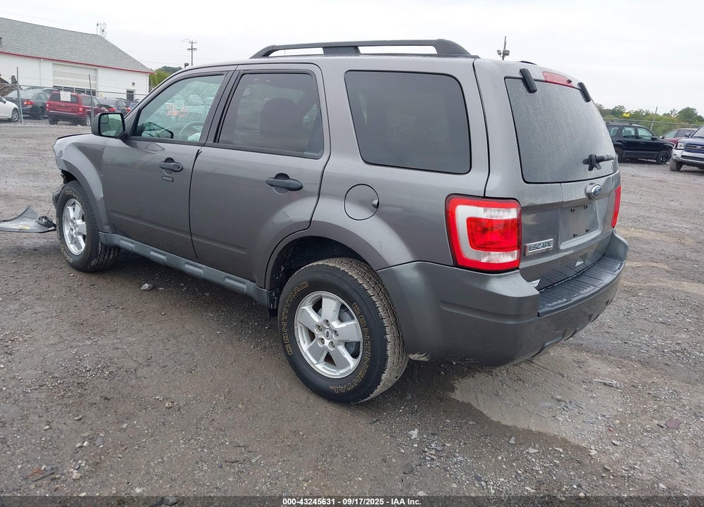 2010 FORD ESCAPE XLT VIN: 1FMCU0D73AKA72210