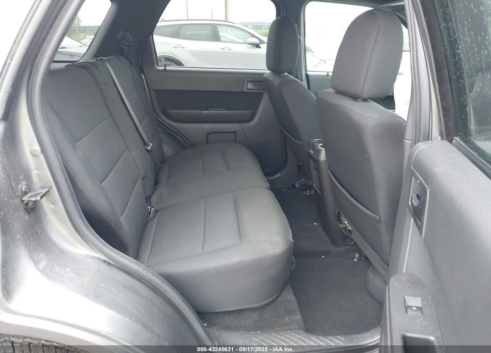 2010 FORD ESCAPE XLT VIN: 1FMCU0D73AKA72210