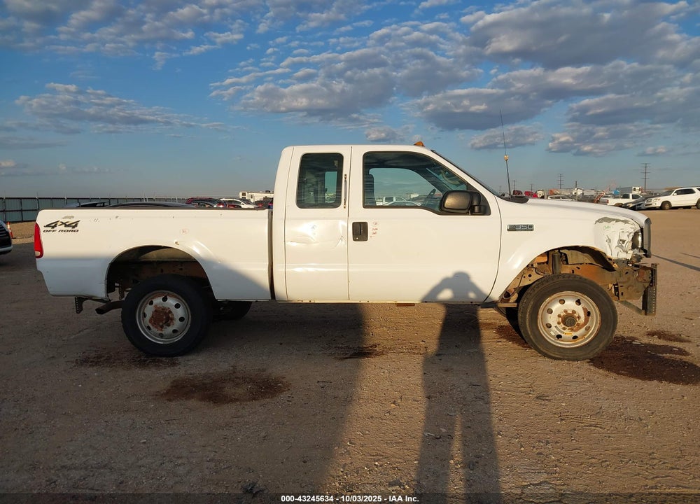 2001 FORD F-350 LARIAT/XL/XLT VIN: 1FTSX31L71EB32093