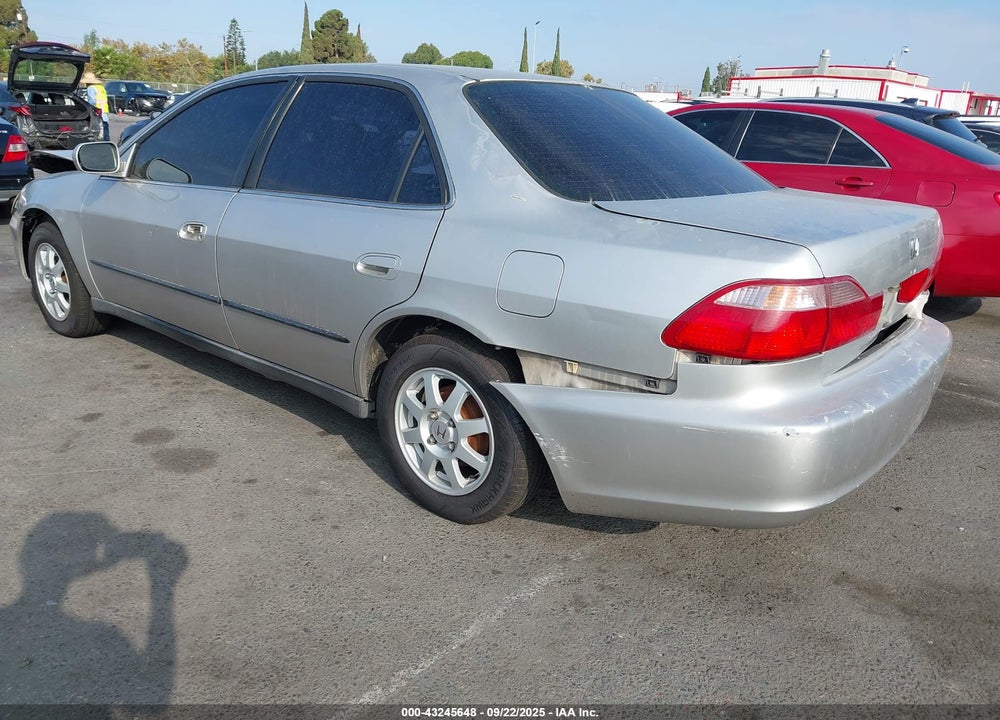 1999 HONDA ACCORD LX VIN: JHMCG6659XC023802
