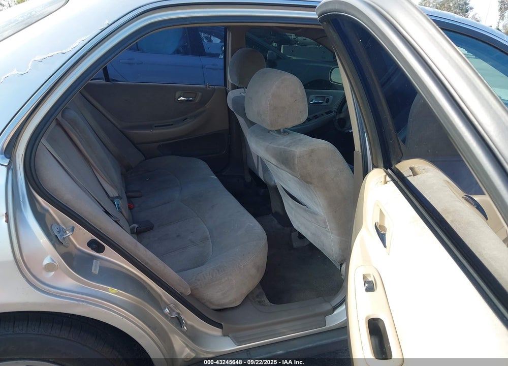 1999 HONDA ACCORD LX VIN: JHMCG6659XC023802