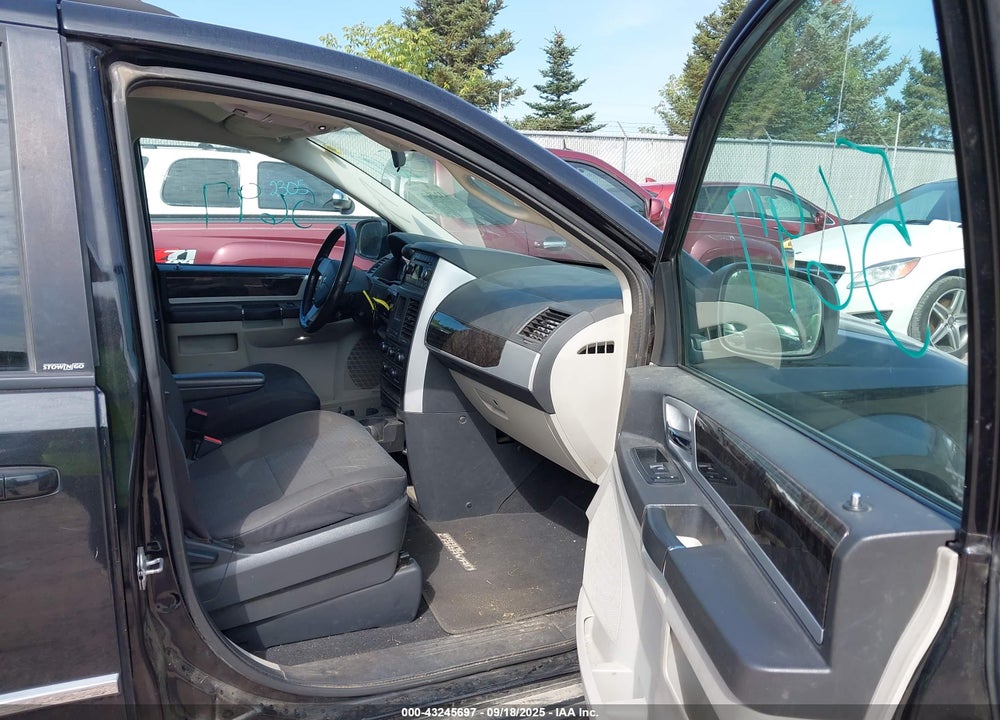 2010 DODGE GRAND CARAVAN SXT VIN: 2D4RN5D18AR432869