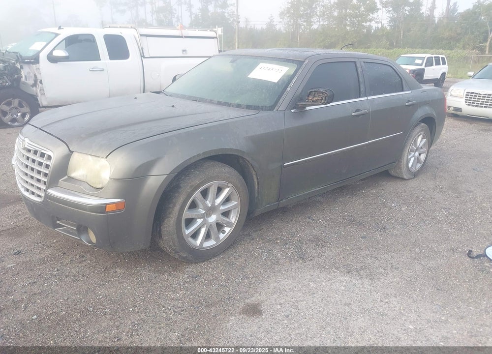 2008 CHRYSLER 300 VIN: 2C3LA33G48H109447