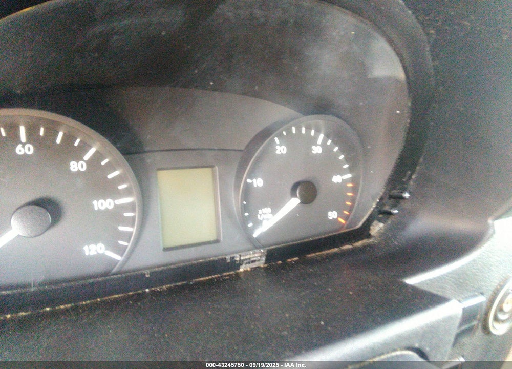 2010 UNDEFINED --- VIN: WDYPE8CCXA5448145