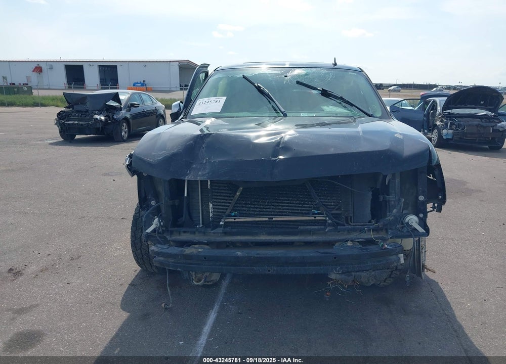 2007 CHEVROLET TAHOE LTZ VIN: 1GNFK13057J135850