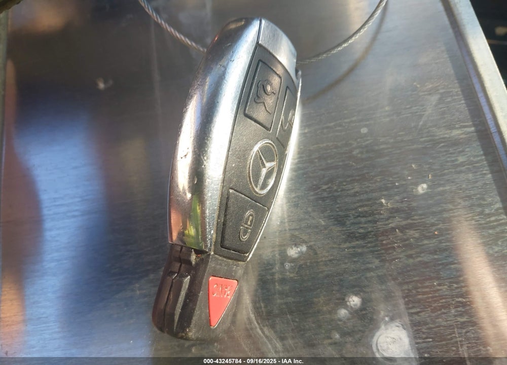 2010 MERCEDES-BENZ E-CLASS VIN: WDDKJ5GB7AF003055