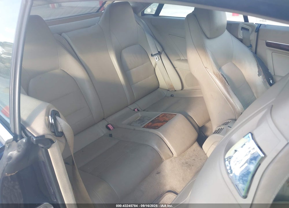 2010 MERCEDES-BENZ E-CLASS VIN: WDDKJ5GB7AF003055