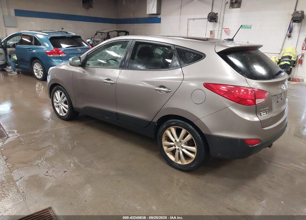 2012 HYUNDAI TUCSON VIN: KM8JU3AC1CU473319