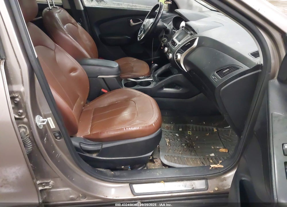 2012 HYUNDAI TUCSON VIN: KM8JU3AC1CU473319