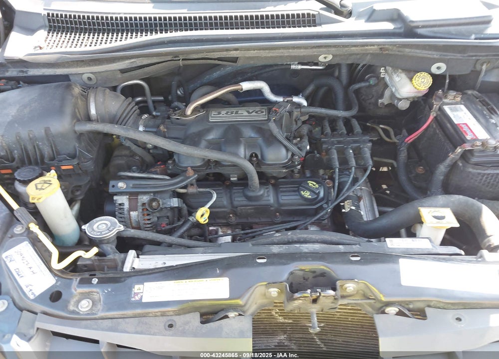 2008 CHRYSLER TOWN & COUNTRY TOURING VIN: 2A8HR54P88R611708