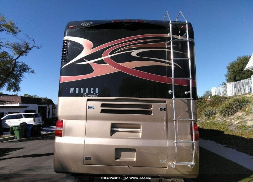 2009 ROADMASTER RAISED RAIL VIN: 1RF43564093048957