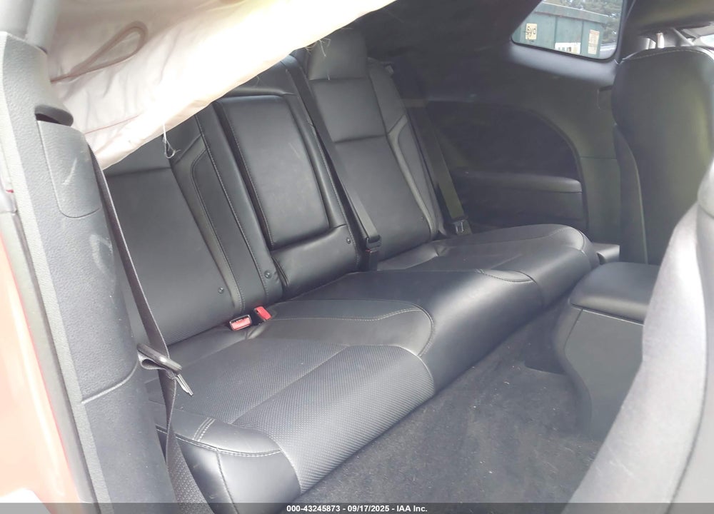 2015 DODGE CHALLENGER VIN: 2C3CDZBG1FH700442