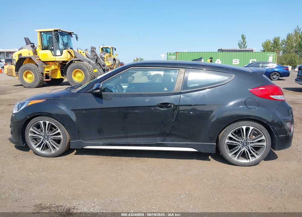 2017 HYUNDAI VELOSTER VIN: KMHTC6AE4HU308760