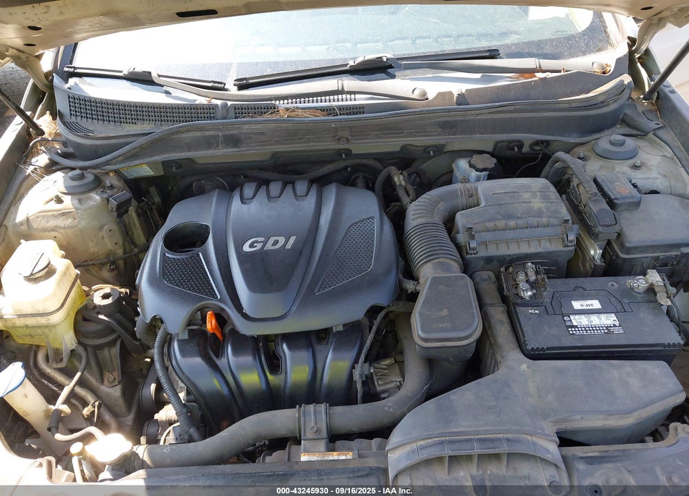 2011 HYUNDAI SONATA VIN: 5NPEC4AC4BH046336