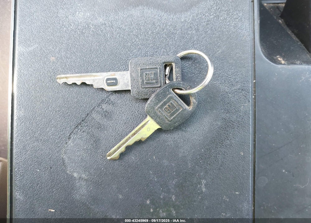 1989 CHEVROLET CAMARO VIN: 1G1FP21EXKL138456