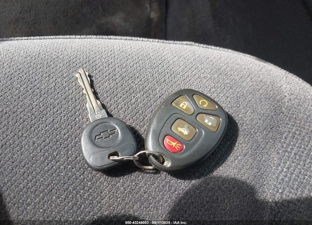 2008 CHEVROLET IMPALA VIN: 2G1WT58N081378083