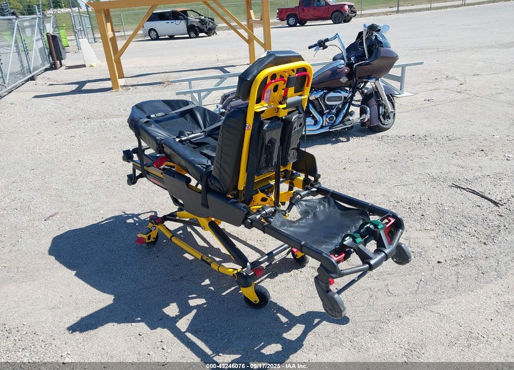 2021 STRYKER AMBULANCE STRETCHER VIN: 2101020700068