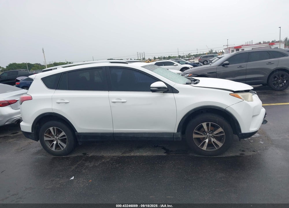 2016 TOYOTA RAV4 XLE VIN: 2T3WFREV5GW277556