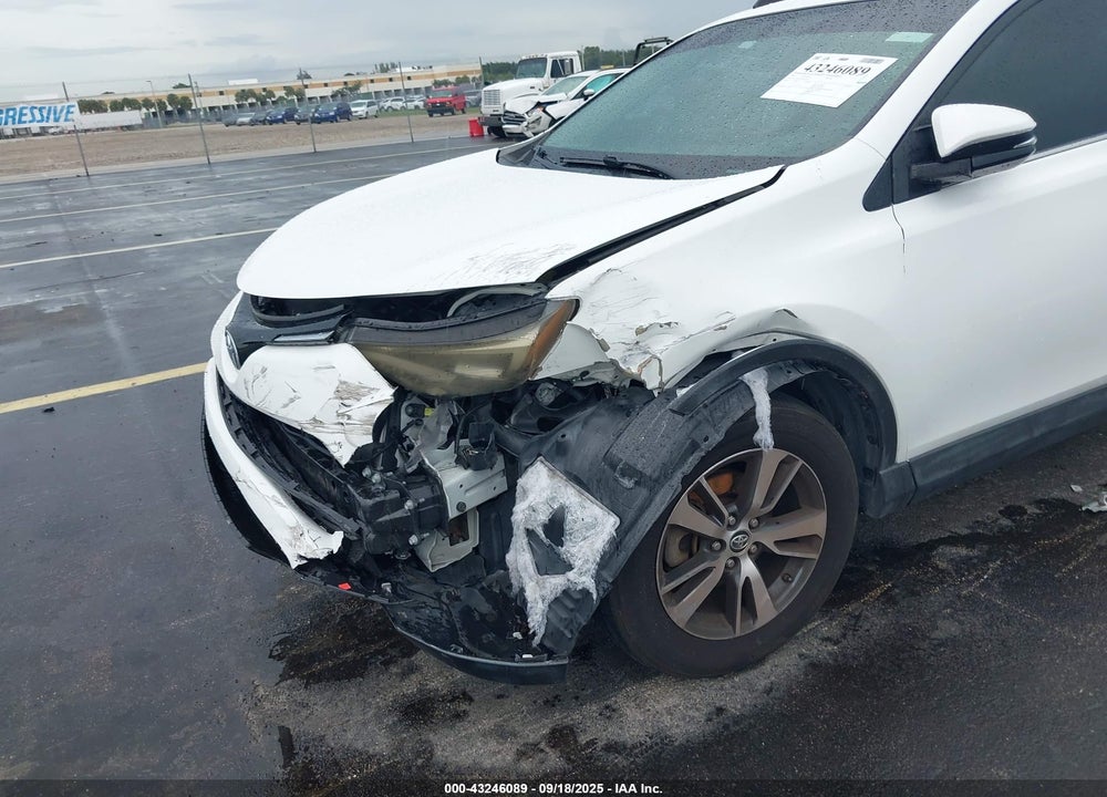 2016 TOYOTA RAV4 XLE VIN: 2T3WFREV5GW277556