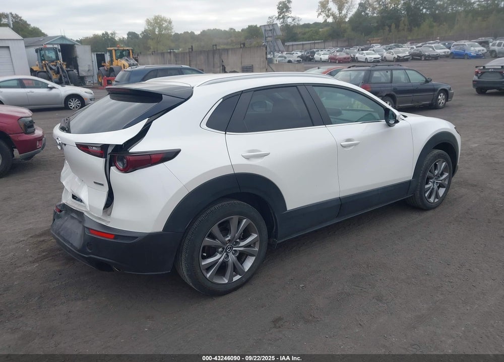 2023 MAZDA CX-30 VIN: 3MVDMBBM8PM521538
