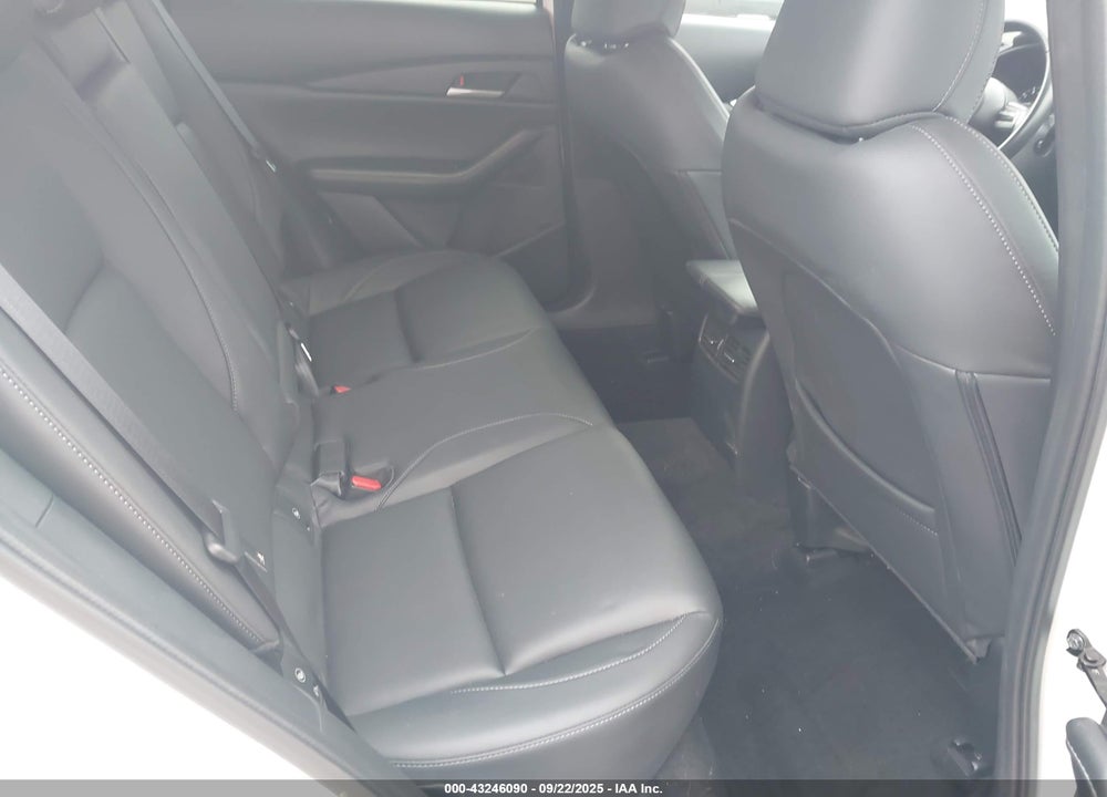2023 MAZDA CX-30 VIN: 3MVDMBBM8PM521538