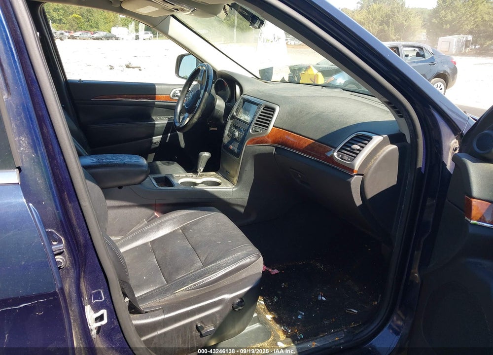 2012 JEEP GRAND CHEROKEE VIN: 1C4RJEBG0CC263877