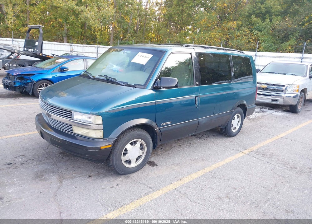 1999 CHEVROLET ASTRO VIN: 1GNDM19W5XB113273