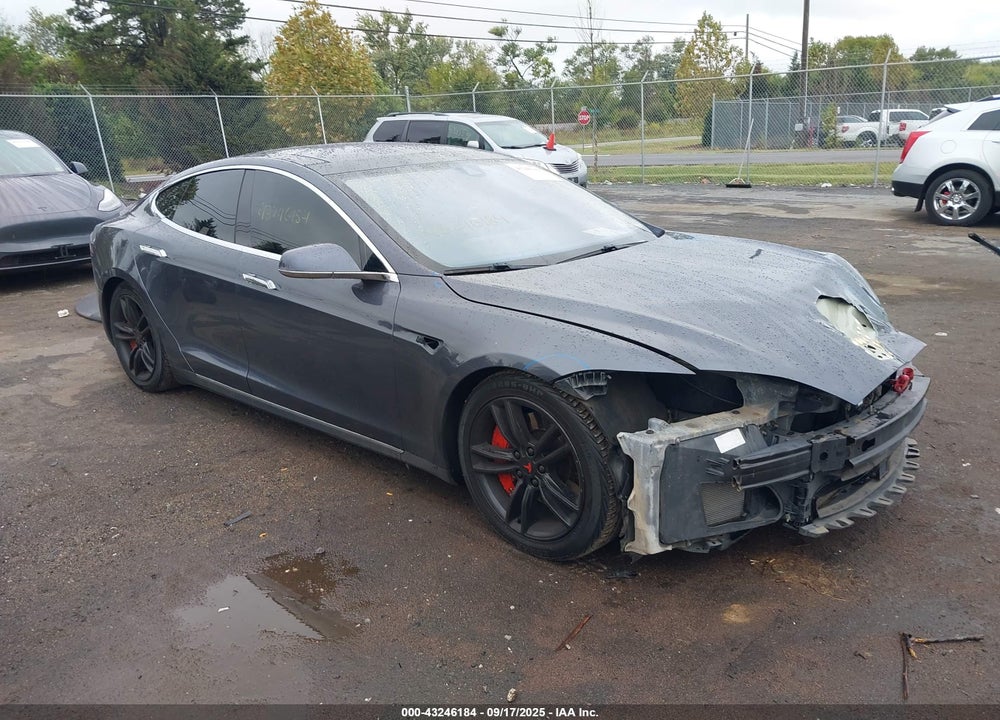 2014 TESLA MODEL S P85 VIN: 5YJSA1H17EFP56474