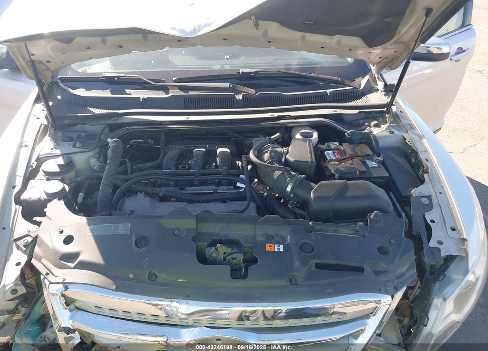2010 FORD TAURUS LIMITED VIN: 1FAHP2FW9AG139497