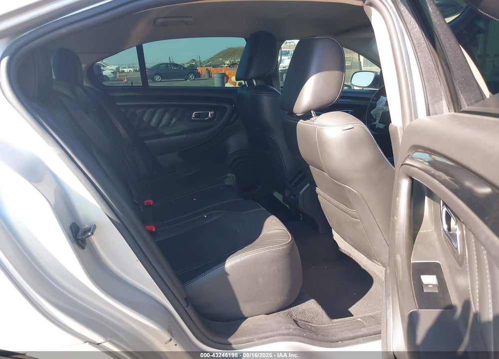 2010 FORD TAURUS LIMITED VIN: 1FAHP2FW9AG139497