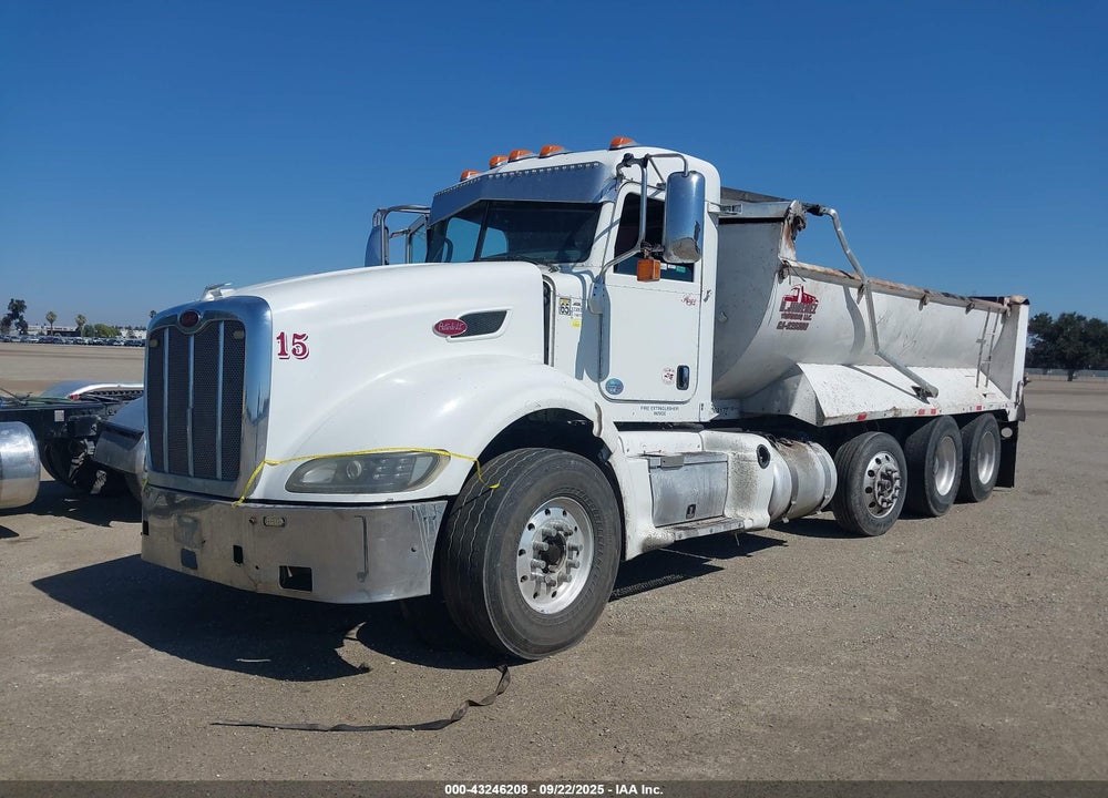 2013 PETERBILT 386 VIN: 1XPHD49X5DD200142