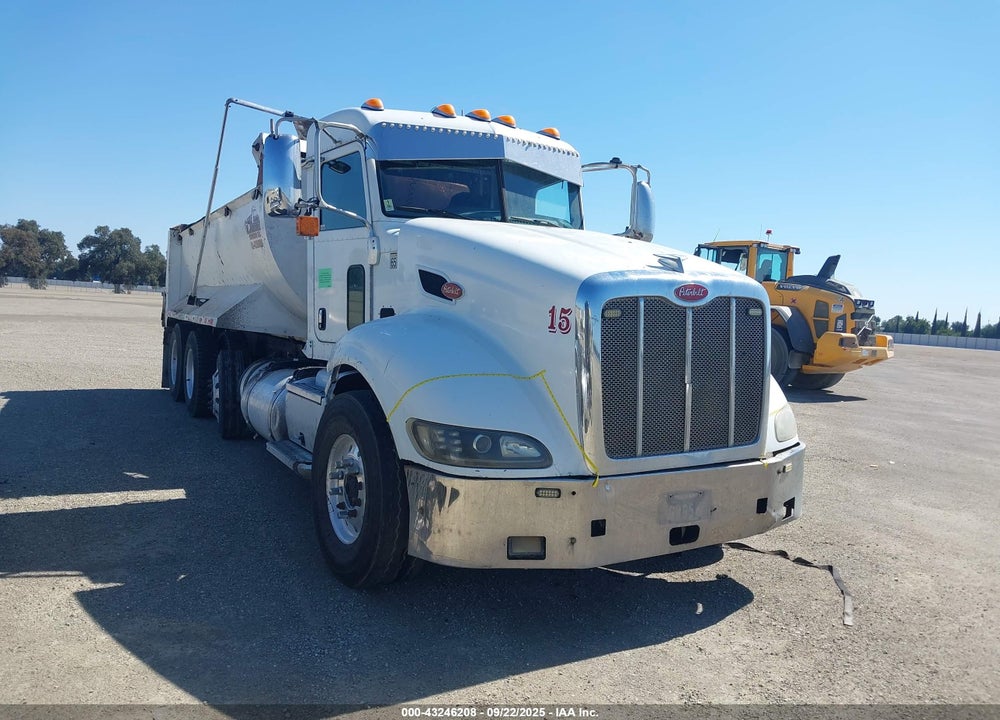 2013 PETERBILT 386 VIN: 1XPHD49X5DD200142