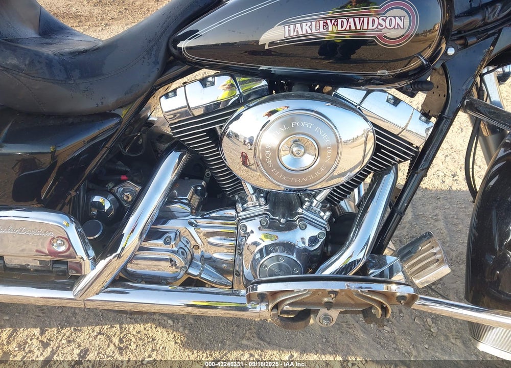 2005 HARLEY-DAVIDSON FLHTCI VIN: 1HD1FFW115Y641347